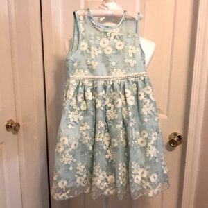 Blue floral dress size 7/8